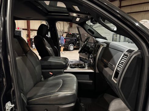 Used 2016 RAM 1500 Limited image 26