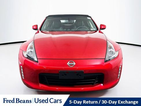 Certified 2019 Nissan 370Z Touring image 2