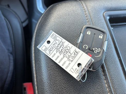 Used 2022 GMC Sierra 2500 SLT image 33