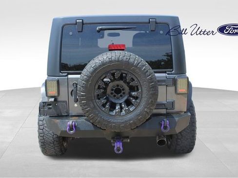 Used 2018 Jeep Wrangler Unlimited Sport S AWD/4WD image 6