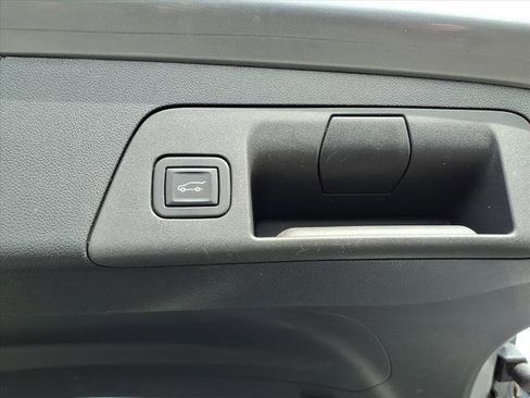 Certified 2023 Buick Envision Essence image 10