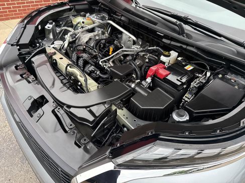 Used 2024 Mitsubishi Outlander SE image 27