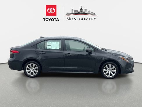 New 2026 Toyota Corolla LE FWD image 2