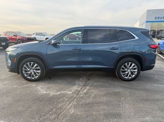 Used 2025 Buick Enclave Preferred video 2