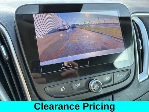 Used 2024 Chevrolet Malibu LT FWD image 23