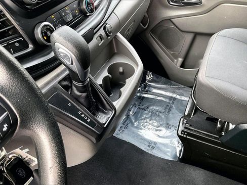 Used 2020 Ford Transit 350 XL image 17