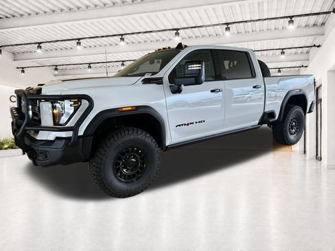New 2026 GMC Sierra 2500 AT4X w/ AT4X AEV Edition AWD/4WD image 4