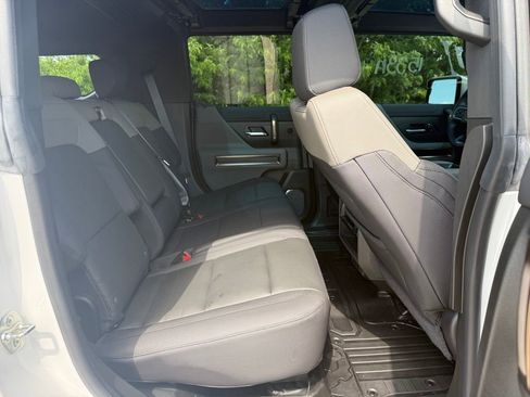 Used 2025 GMC Hummer EV 3X AWD/4WD image 16