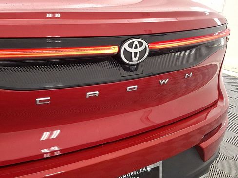 Used 2024 Toyota Crown XLE image 24