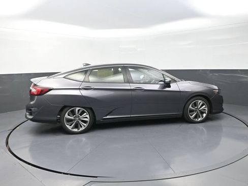 Used 2018 Honda Clarity Plug-In Hybrid image 10