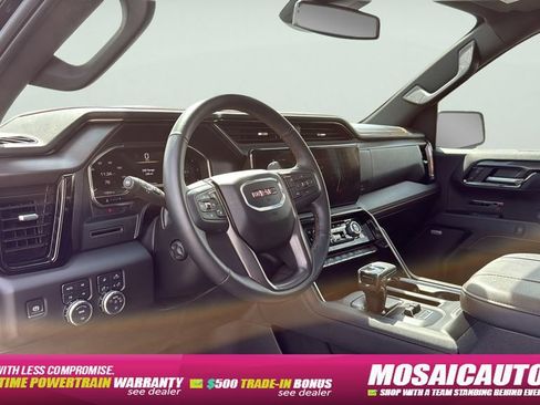 Used 2025 GMC Sierra 1500 AT4 w/ AT4 Premium Package AWD/4WD image 21