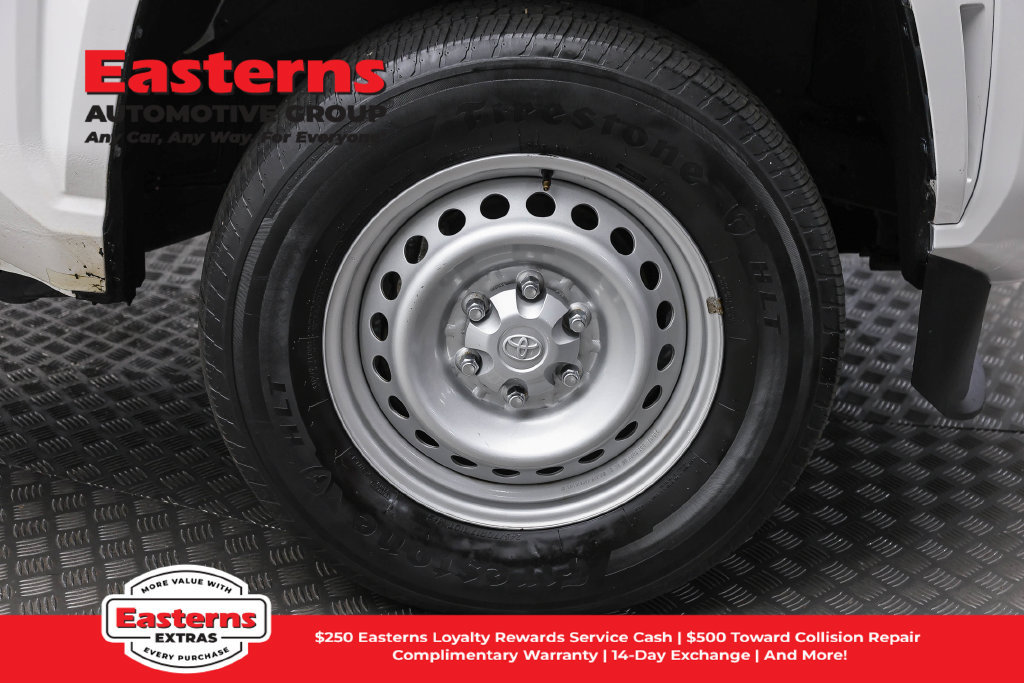 Used 2024 Toyota Tacoma SR RWD image 28
