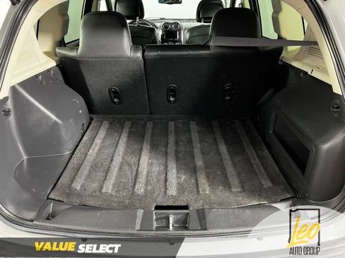 Used 2016 Jeep Compass High Altitude image 19