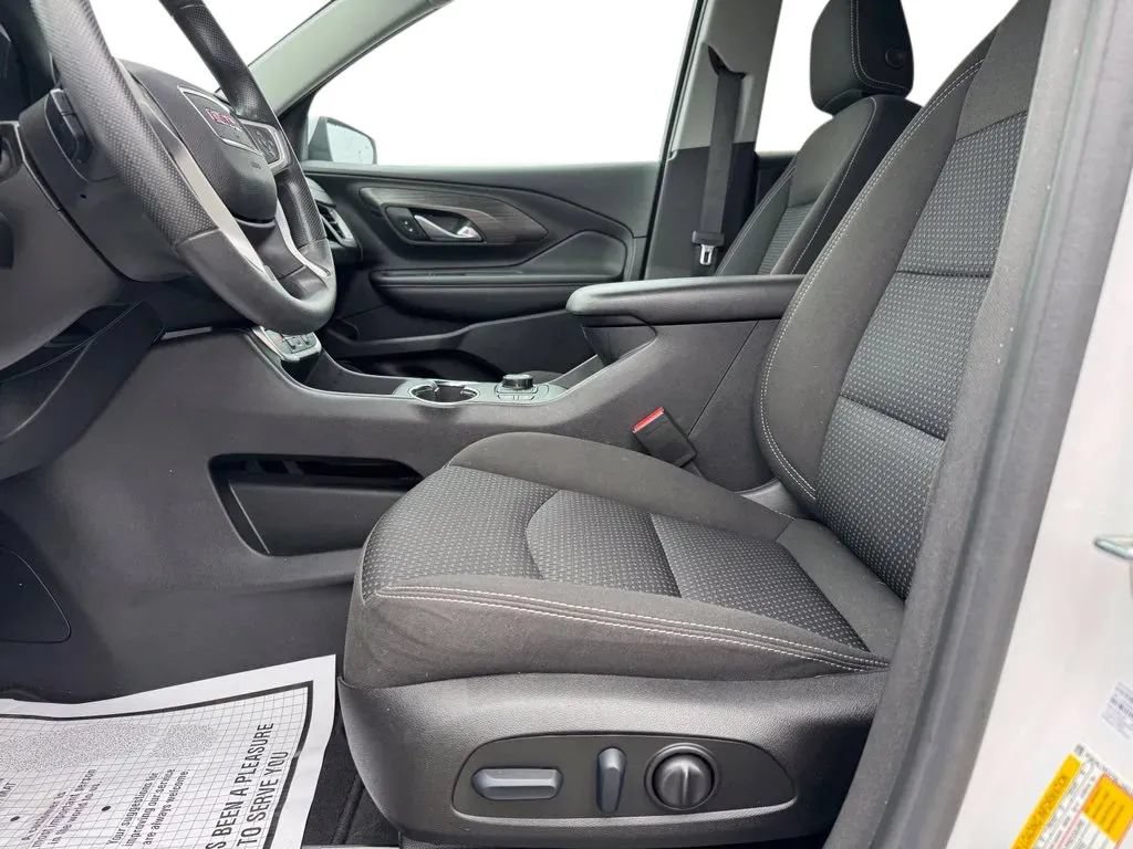 Used 2022 GMC Terrain SLE w/ Driver Convenience Package AWD/4WD image 10