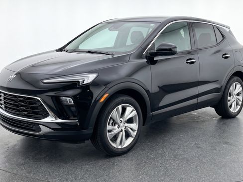 Used 2025 Buick Encore GX Preferred FWD image 3
