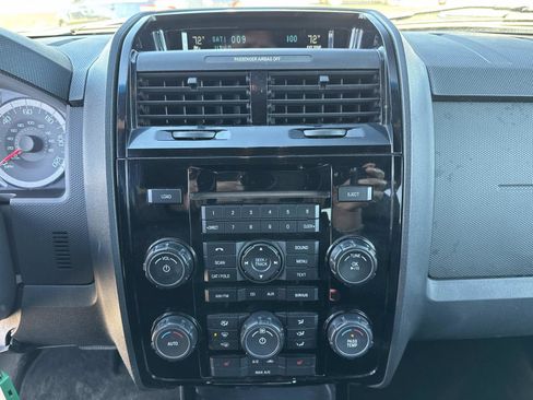 Used 2012 Ford Escape Limited image 27
