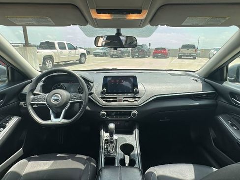 Used 2020 Nissan Altima 2.5 S FWD image 21
