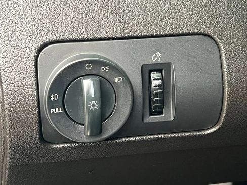 Used 2008 Ford Mustang GT image 23