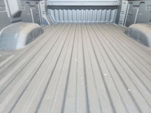 Used 2025 Chevrolet Silverado 2500 W/T image 32