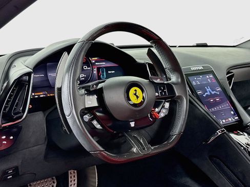Used 2022 Ferrari Roma RWD image 6