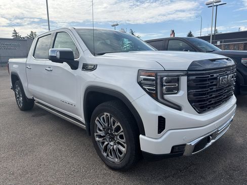 Used 2023 GMC Sierra 1500 Denali Ultimate AWD/4WD image 6