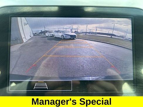 Used 2021 Chevrolet Malibu LS image 25