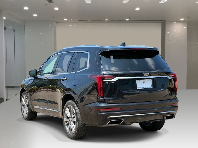 Used 2020 Cadillac XT6 Premium Luxury AWD/4WD image 4