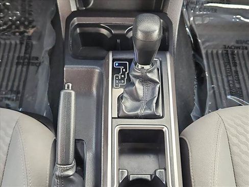 Used 2023 Toyota Tacoma SR5 AWD/4WD image 12
