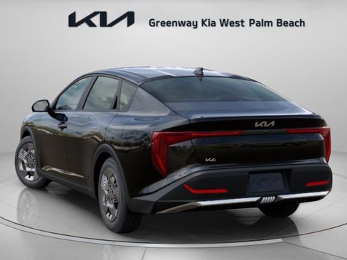 New 2026 Kia K4 FWD image 5