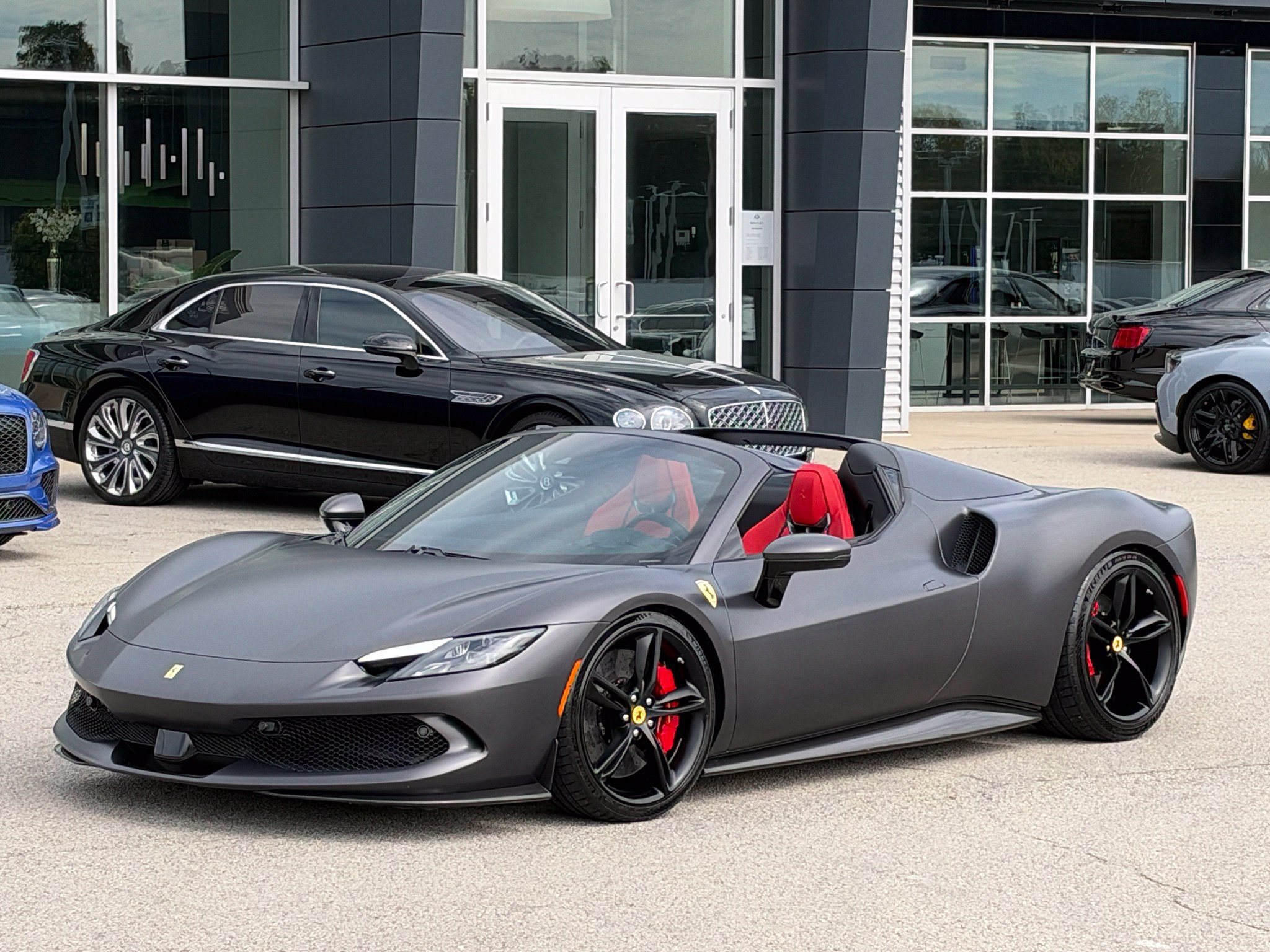 Used 2023 Ferrari 296 GTS RWD image 2