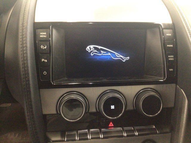 Used 2015 Jaguar F-TYPE Coupe RWD image 16