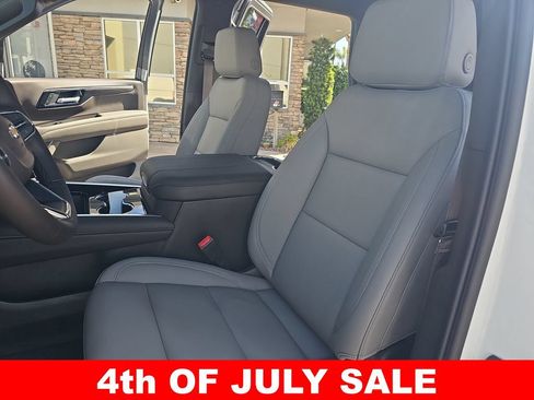 New 2026 Chevrolet Tahoe LT w/ Comfort Package AWD/4WD image 16