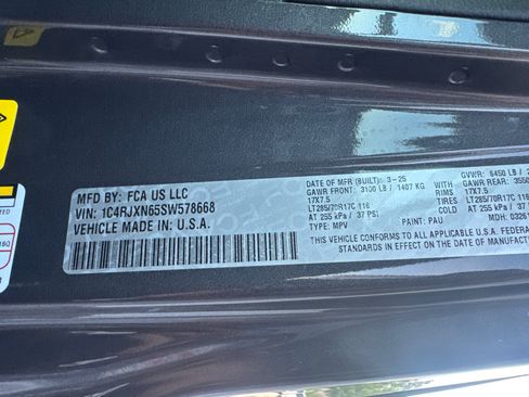 Used 2025 Jeep Wrangler Unlimited Sport S 4xe AWD/4WD image 32