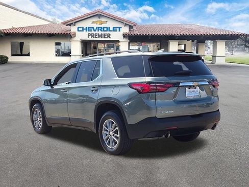 Used 2023 Chevrolet Traverse LT FWD image 6