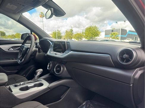 Used 2021 Chevrolet Blazer LT image 21