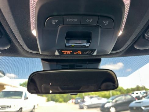 Used 2024 Toyota Corolla SE FWD image 31