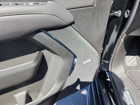 New 2026 Chevrolet Tahoe Premier image 18