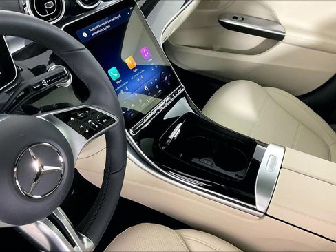 New 2026 Mercedes-Benz C 300 4MATIC Sedan image 8