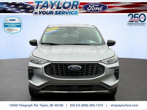 Certified 2023 Ford Escape Active AWD/4WD image 2