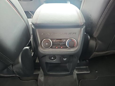 Used 2025 Ford Explorer ST-Line w/ Premium Package AWD/4WD image 13