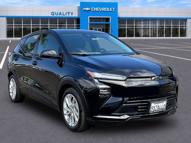 Used 2027 Chevrolet Bolt LT w/ Comfort Package FWD image 1