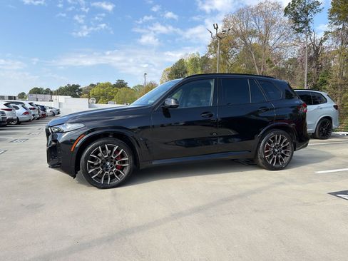 Certified 2024 BMW X5 xDrive40i w/ M Sport Package image 2