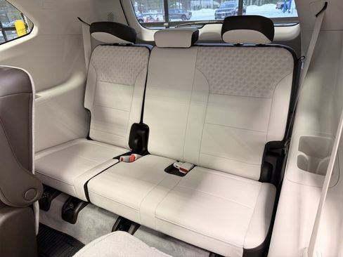 Used 2024 GMC Acadia Denali w/ LPO, Floor Liner Package image 15