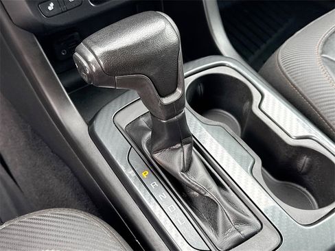 Used 2021 GMC Canyon AT4 w/ Trailering Package image 17