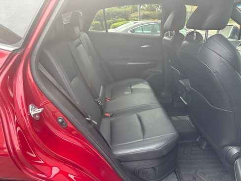 Used 2022 Toyota Venza XLE AWD/4WD image 25
