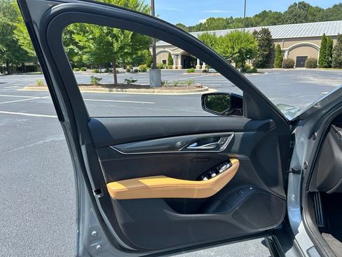 Used 2024 Cadillac CT5 V Blackwing w/ Carbon Fiber Package 2 RWD image 62