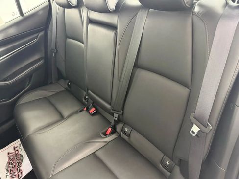 Used 2023 MAZDA MAZDA3 s image 33