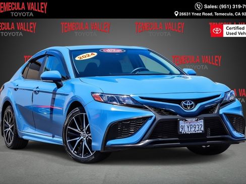 Certified 2024 Toyota Camry SE FWD image 1
