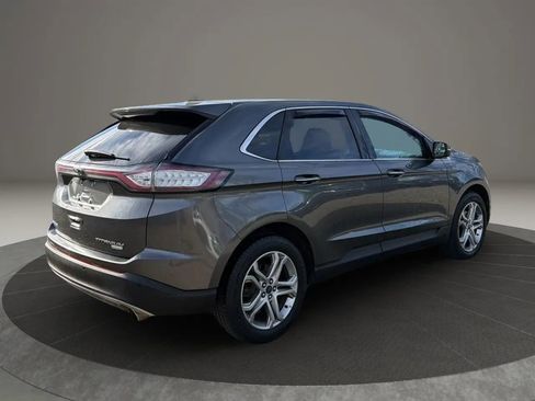 Used 2017 Ford Edge Titanium FWD image 13