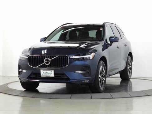 Certified 2023 Volvo XC60 B5 Core image 3
